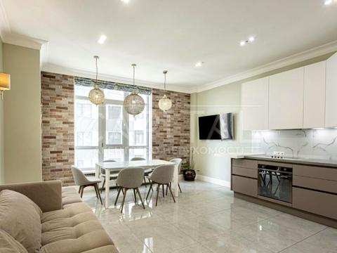 квартира по адресу Андрея Верхогляда ул. (Михайла Драгомирова), 14