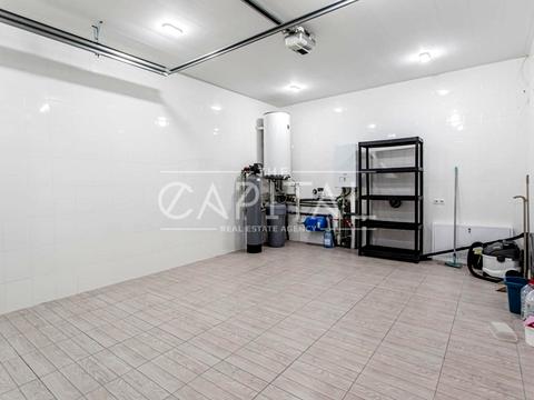 будинок за адресою Абрикосова вул., 7-а