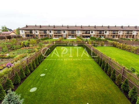 будинок за адресою Абрикосова вул., 7-а