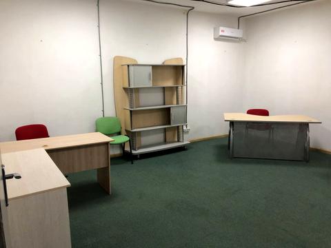 комерційна за адресою Івана Нечуя-Левицького вул. (Каруни), 75