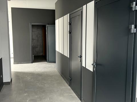 комерційна за адресою Трудова, 15/1