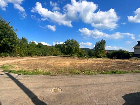 1857556761980765