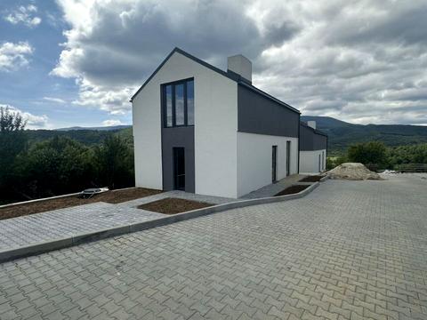 дом по адресу  ул.