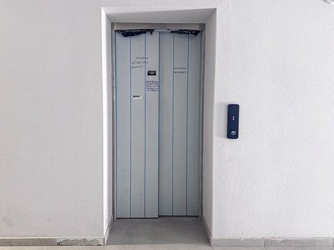 квартира за адресою Залізнична вул., 8