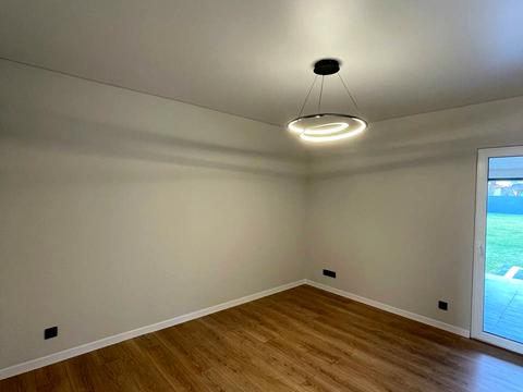 будинок за адресою с. Великі лази, Чорновола, 9