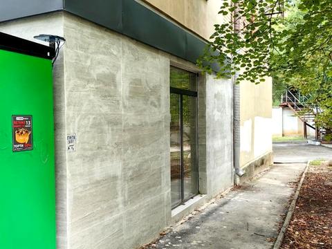 комерційна за адресою Перемишльська вул. (Червонопільська), 13/16