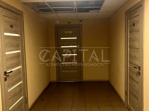 коммерческая по адресу Степана Бандеры просп. (Московський), 8