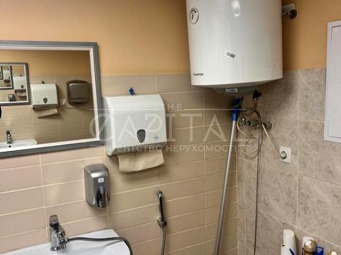 коммерческая по адресу Степана Бандеры просп. (Московський), 8