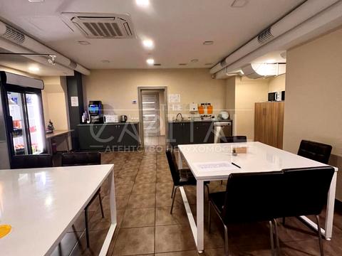 коммерческая по адресу Степана Бандеры просп. (Московський), 8