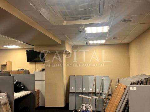 коммерческая по адресу Степана Бандеры просп. (Московський), 8