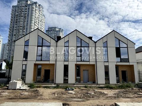 будинок за адресою Завальтна