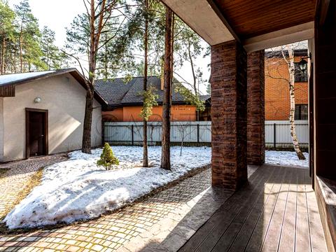 будинок за адресою вул. Радистів