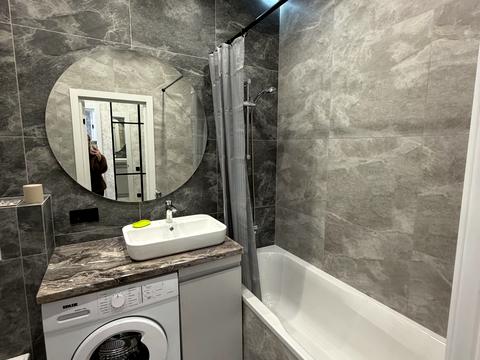 квартира по адресу Краснова ул., 1-Б