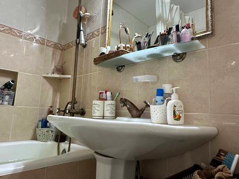 квартира за адресою Академіка Заболотного вул., 64