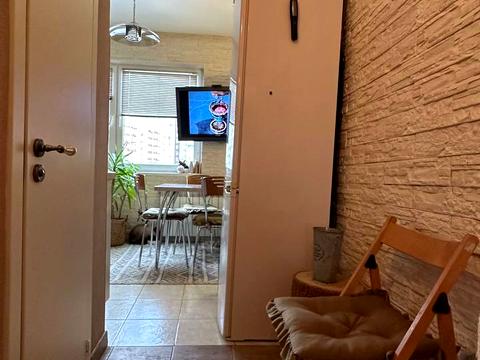 квартира за адресою Академіка Заболотного вул., 64