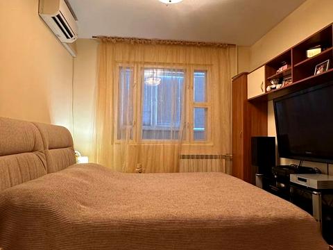 квартира за адресою Академіка Заболотного вул., 64