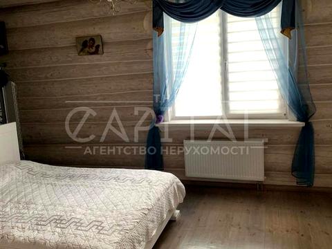 будинок за адресою Світанкова вул.