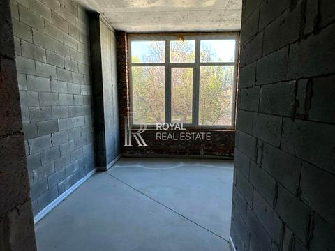 комерційна за адресою Чернігівська вул., 8