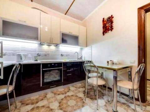 квартира по адресу Варшавская ул., 103б