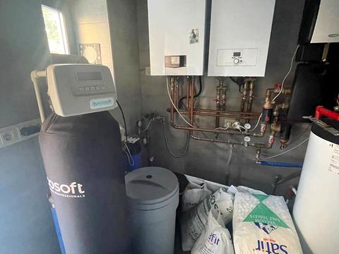 дом по адресу Стратегическое шоссе (Науки), 20