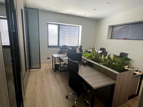 дом по адресу Стратегическое шоссе (Науки), 20