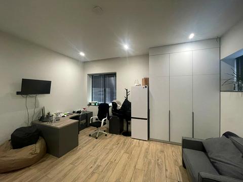 дом по адресу Стратегическое шоссе (Науки), 20