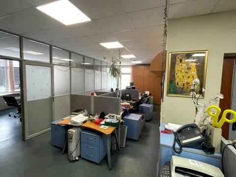 комерційна за адресою Олеся Гончара вул., 57-Б