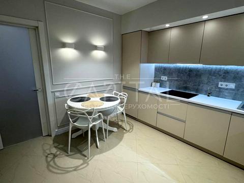 квартира за адресою Кахи Бендукідзе вул., 2