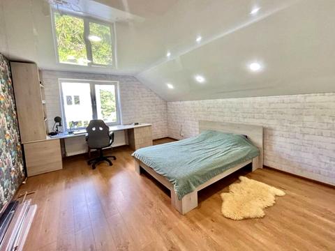 будинок за адресою Вишнева вул., 152