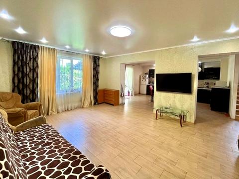 будинок за адресою Вишнева вул., 152