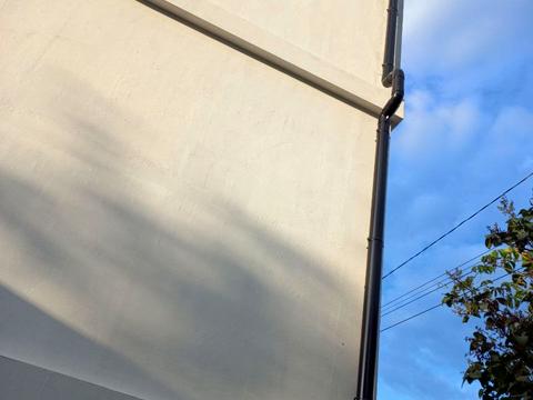 комерційна за адресою Чорновола вул., 80