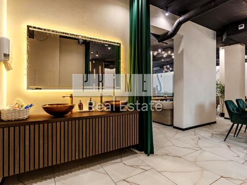 комерційна за адресою Київ, Дніпровська набережна вул., 15-К