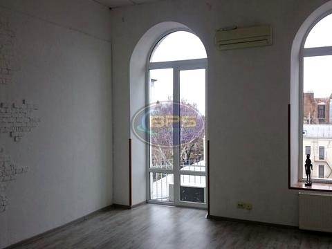 коммерческая по адресу Катерининська, 25