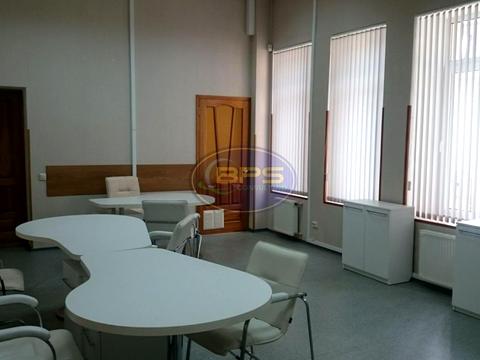 коммерческая по адресу Катерининська, 25