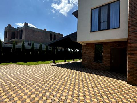 дом по адресу Приозерна