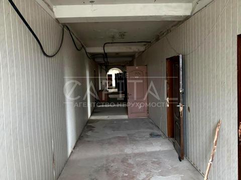 комерційна за адресою Київ, Миколи Василенка вул., 3