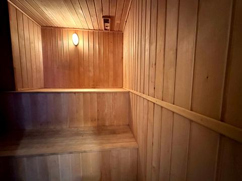 будинок за адресою Рубіновий