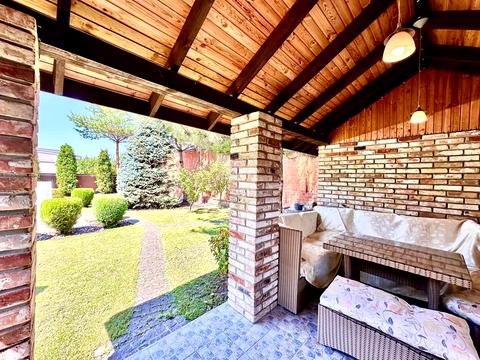 будинок за адресою Рубіновий