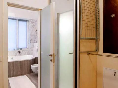 квартира за адресою Новонаводницька вул. (Лаврська), 5