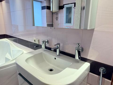 квартира за адресою Лесі Українки бульв., 10