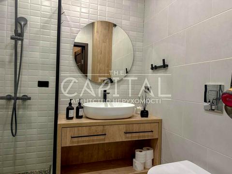 квартира за адресою Юнацька вул., 21