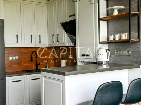 квартира за адресою Юнацька вул., 21