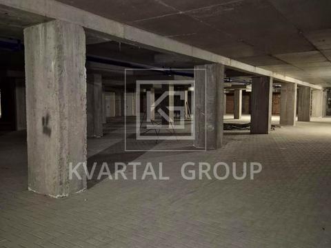 паркоместо по адресу Літературна ул. (Чехова), 27