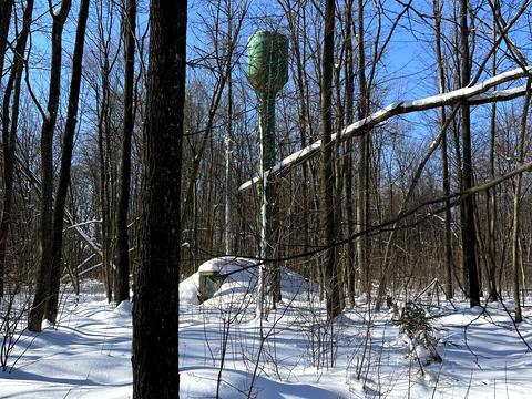 коммерческая по адресу с. Олиевка, 140км траси Київ-Чоп, 1