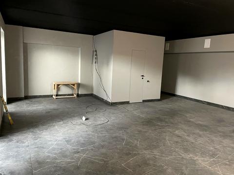 комерційна за адресою Соборна, 105/1