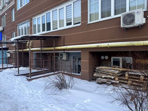 комерційна за адресою Соборна, 105/1