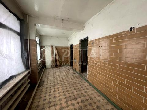 комерційна за адресою Київська вул., 44