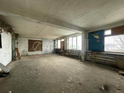 комерційна за адресою Київська вул., 44