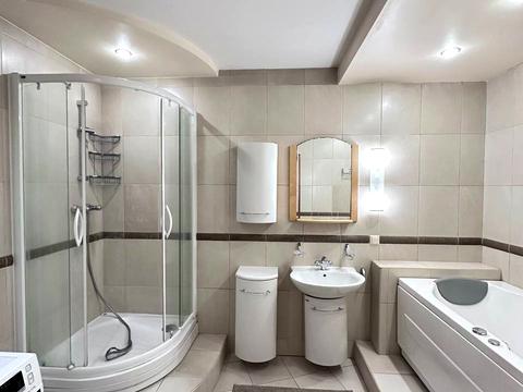 квартира за адресою Свободи вул., 19