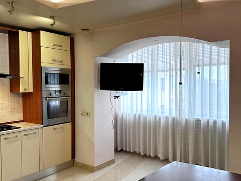 квартира за адресою Свободи вул., 19